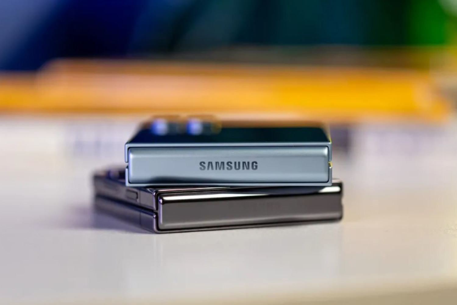 Samsung pradėjo masinę naujų sulankstomų išmaniųjų telefonų gamybą: kas mūsų laukia šiemet?