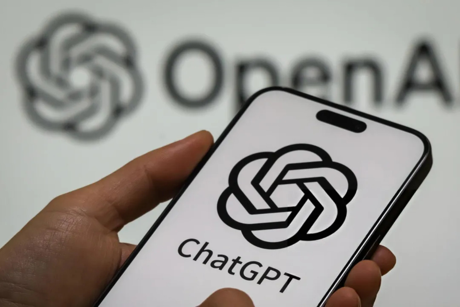 ChatGPT atnaujintos galimybės: kaip dirbtinis intelektas keičia internetinius pirkinius?
