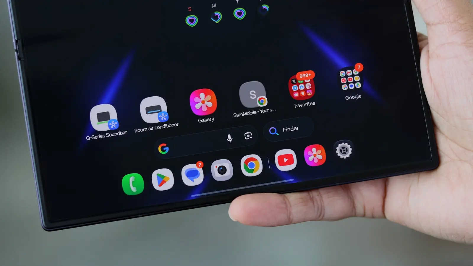 Samsung paaiškino lankstius Galaxy Z Fold 8 kampus