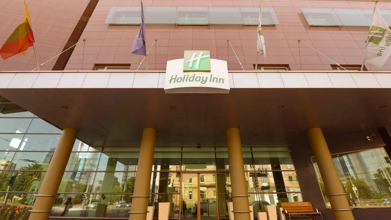 Vilniaus „Holiday Inn“ klientų duomenys nutekėjo internete