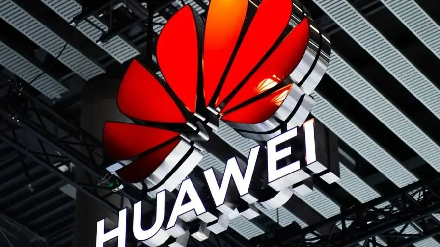 Huawei vadovas vertina Kinijos DI saugumo rizikas