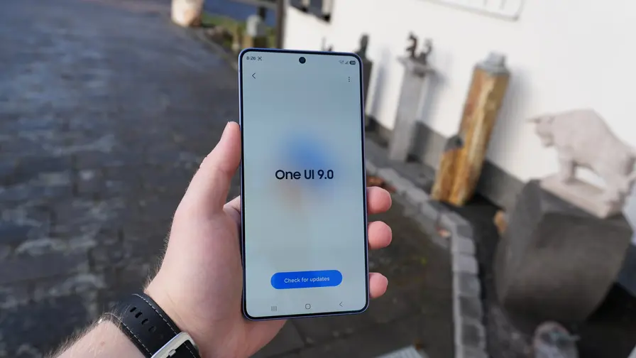 T-Mobile pradėjo Galaxy S26 skirtą One UI 9 atnaujinimą