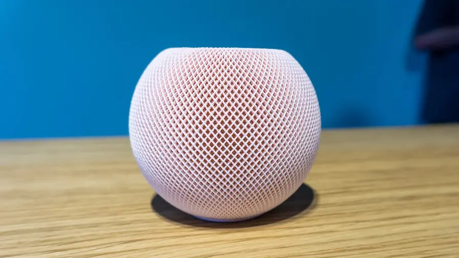 Apple pristatė HomePod mini 2 su Siri AI ir Sound Glow