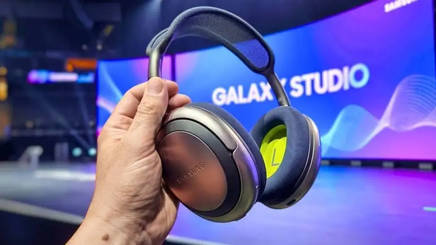 Samsung Galaxy Studio ausinės artėja prie pristatymo