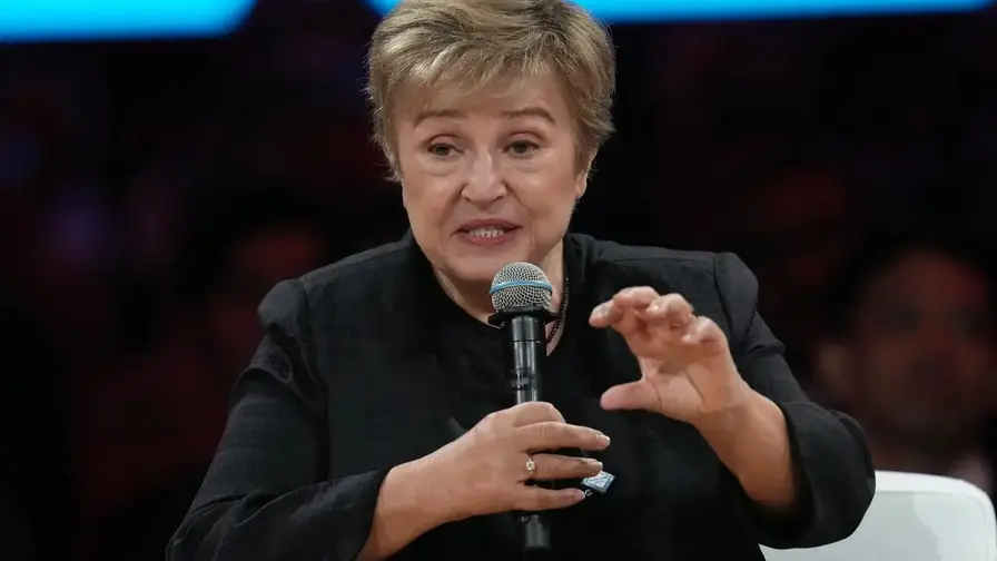 TVF: dirbtinis intelektas kelia grėsmę darbo rinkoms TVF: dirbtinis intelektas kelia grėsmę darbo rinkoms