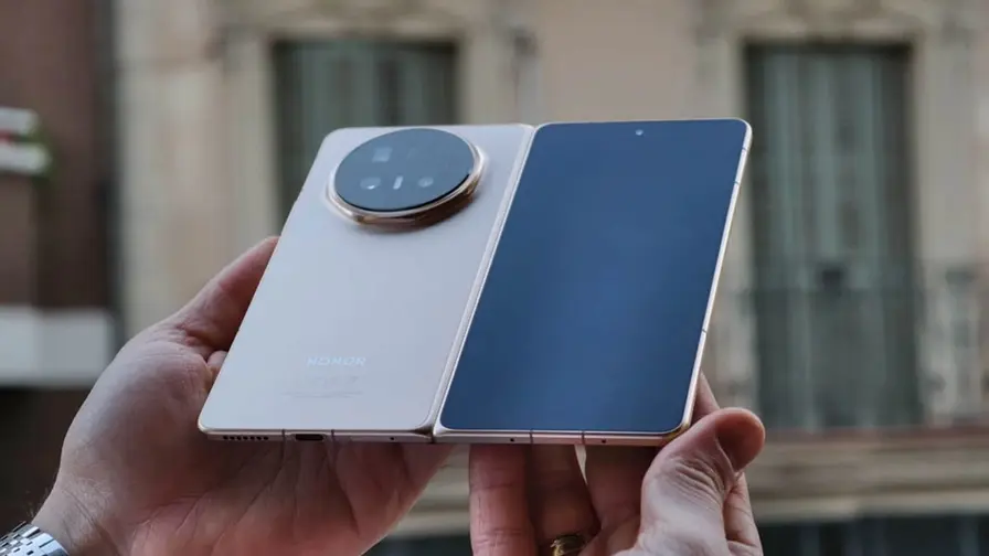 Honor plačiai sulankstomas telefonas pasirodys sausį